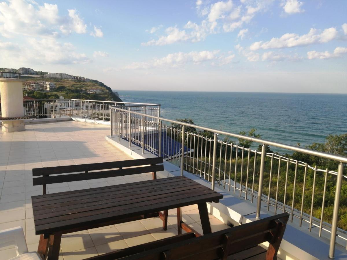 Rose Apartment On The Beach Byala  Eksteriør billede
